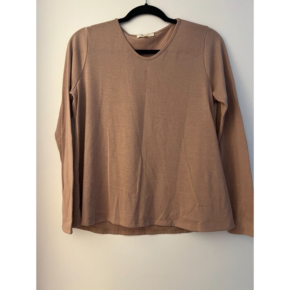 Riah Fashion Women's Beige Long Sleeve Scoop Neck Size Medium